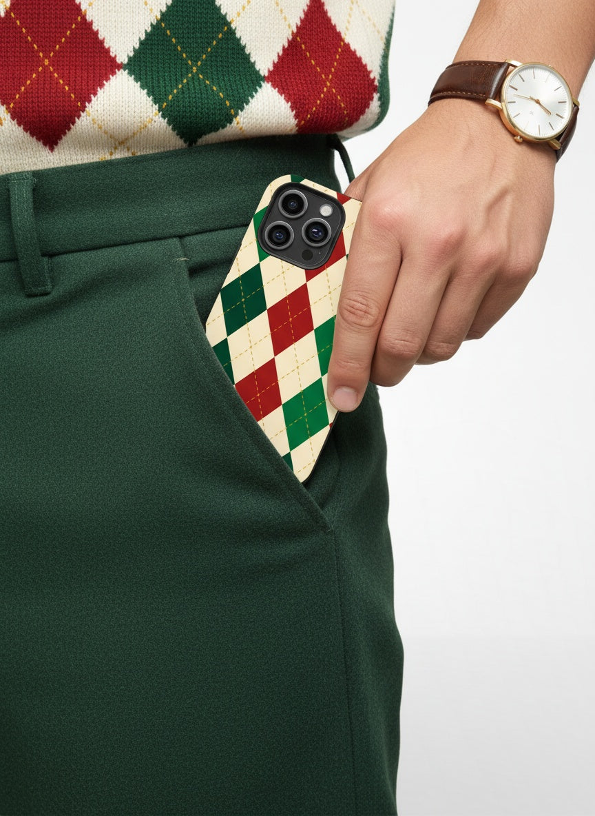 Hand putting phone case into pants pocket Telefono dėklas - Grandpa's Sweater